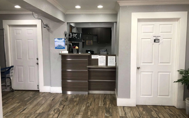 Best Value Inn Garland