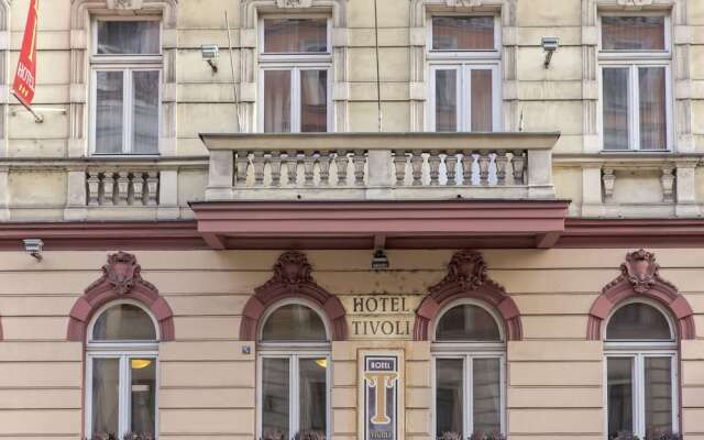 Hotel Tivoli Prague Прага вид на фасад