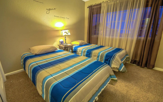 The Villas At Walton Creek by Retreatia