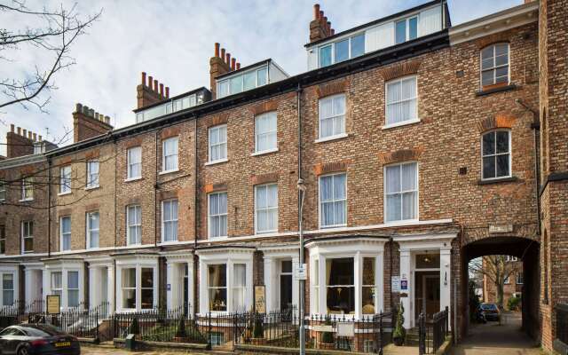 Hedley House Hotel вид на фасад