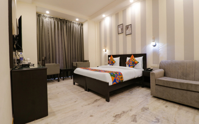 Fabhotel Rr Residency