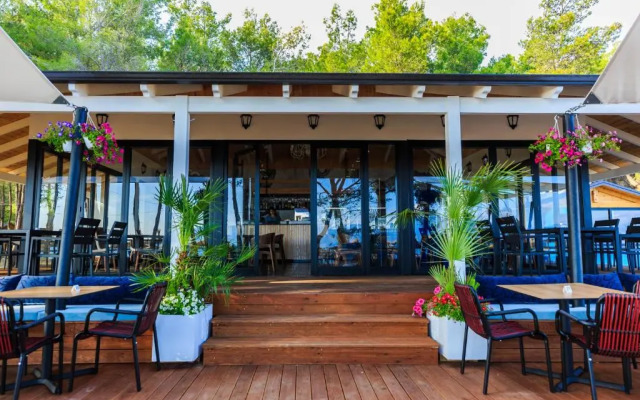 Ecuador Resort