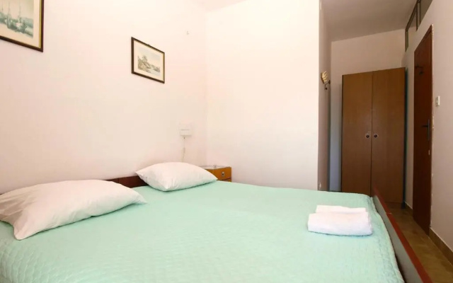 Apartments Viktorija 1828