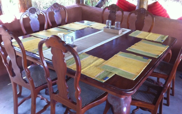 Cadjan Earth eco lodge