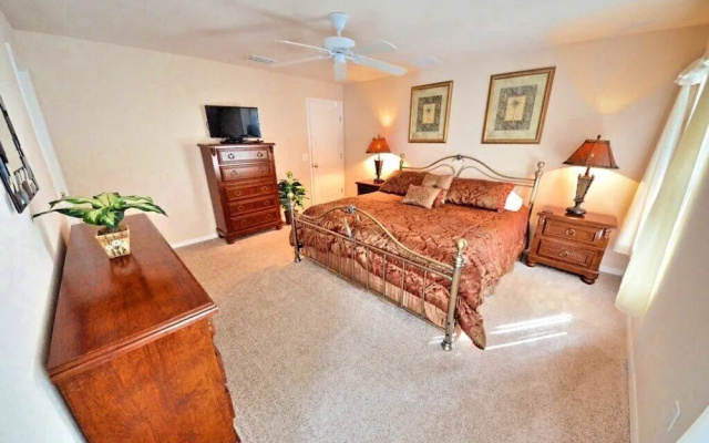 Gorgeous Silver Creek 5 Bedroom Home