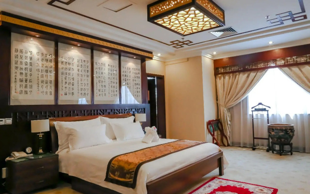 Chuxiong WeishengXiongbao Hotel