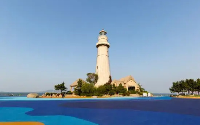 Qingyun Boutique Vacation Apartment (Weihai High-Speed Railway Station Hanlefang)