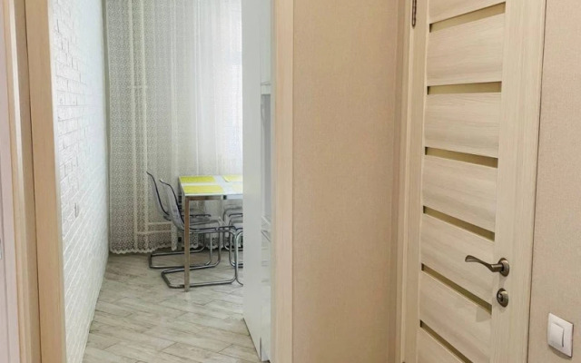 Pritomskij 15 Dvuhkomnatnye apartamenty rjadom s Ledovym dvortsom