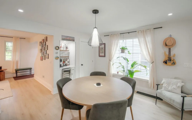 Tremont Retreat w/ Putting Green Near Downtown