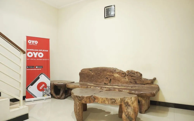 OYO 462 Nugraha Residence