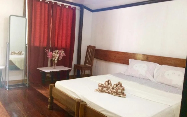 Jadestar Lodge