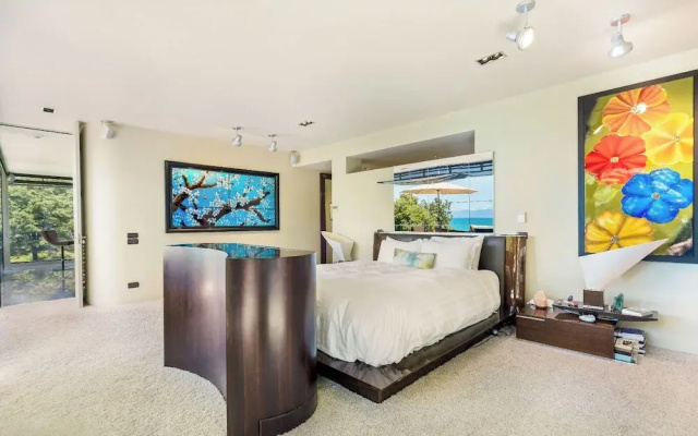 Exclusive Suite - Ocean Views & Beach