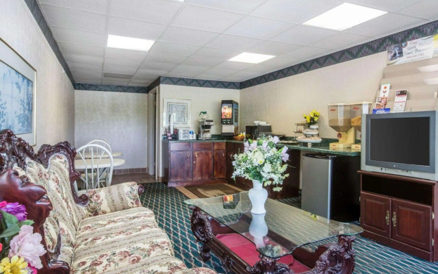 Rodeway Inn Gadsden - Attalla