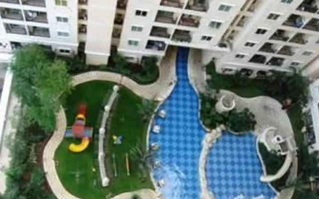 Gadings Apartment at Moi