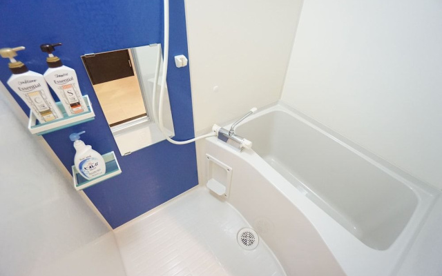 Terry's Apartment Namba West I E02C