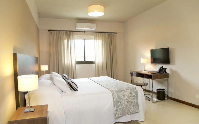 Viva Suites Pilar