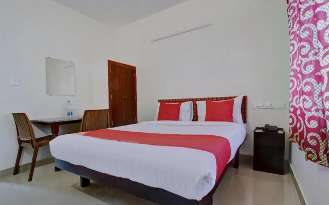 Century Park by OYO Rooms