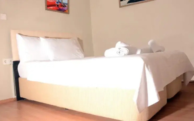 Hira Suites