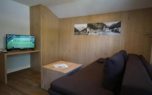 Appartement Sabrina & Gasthaus Alpenfriede