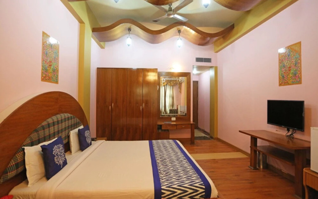 OYO 6409 Hotel Silver Star