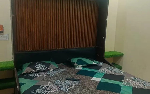 Elvin Hotel Karnal