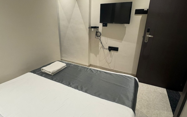 Hotel Govind Regency
