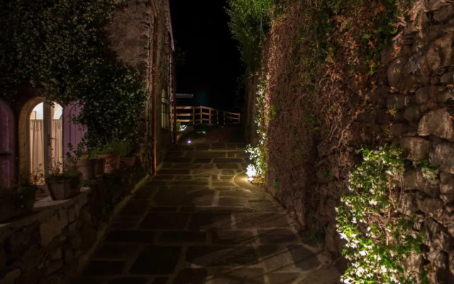 La Torretta Studios & Suite
