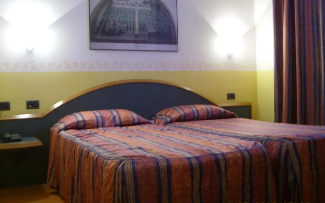 Hotel Alexander