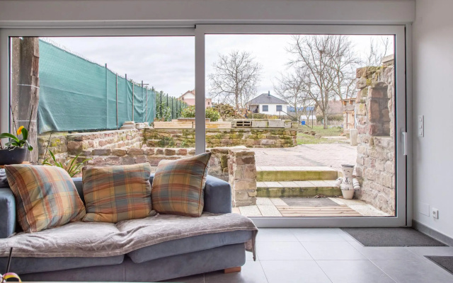 Renovated Village House With Enclosed Garden