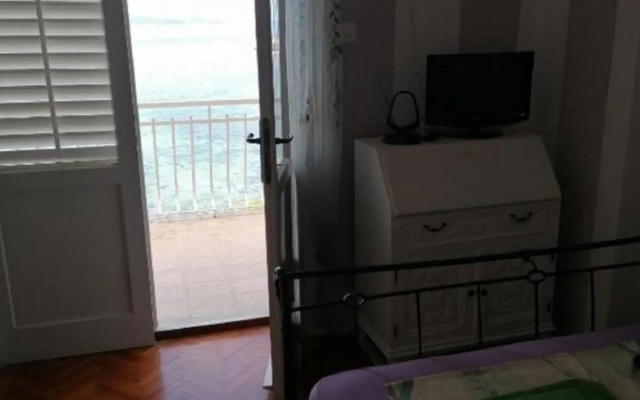 Andri - 5 m From the Beach - A1