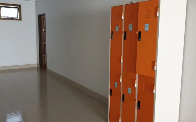 Yong Dee Apartment