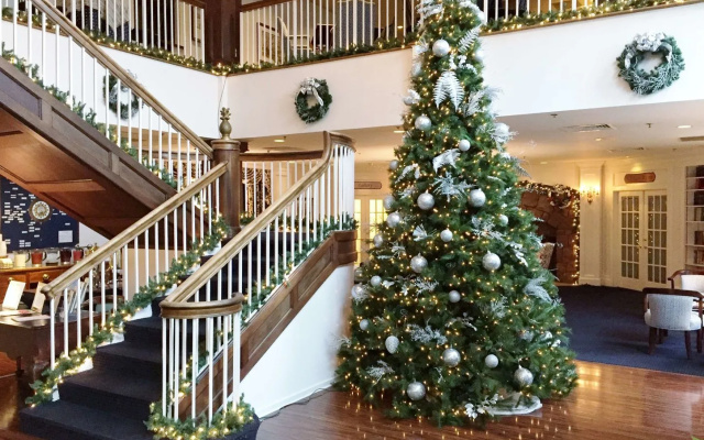 Simsbury Inn