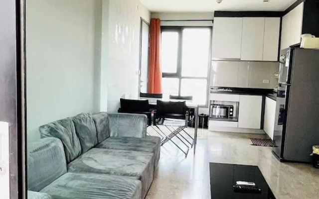 2 Bed Room, Large Living Room at Central Pattaya