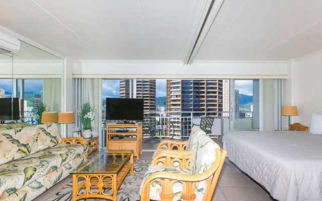 Marina Hawaii Vacations at the Ilikai Tower