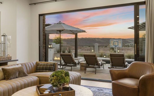 Ever-changing Sky 7 Bedroom Home