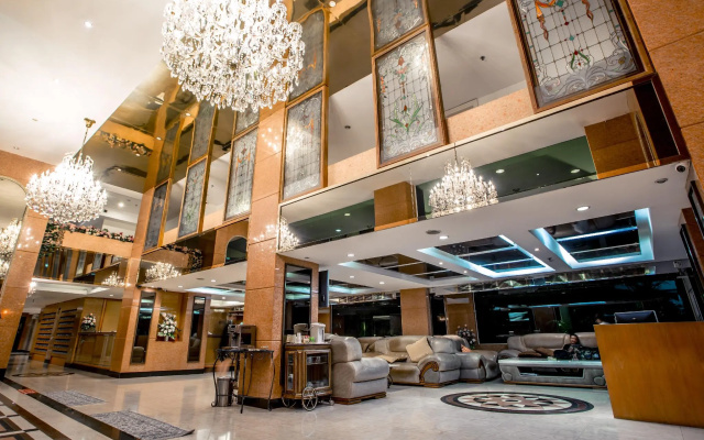 Hope Land Hotel Sukhumvit 24