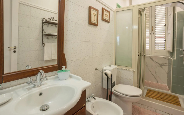 SR-I754-CIRC6AT_X - Maniace sea view apartment