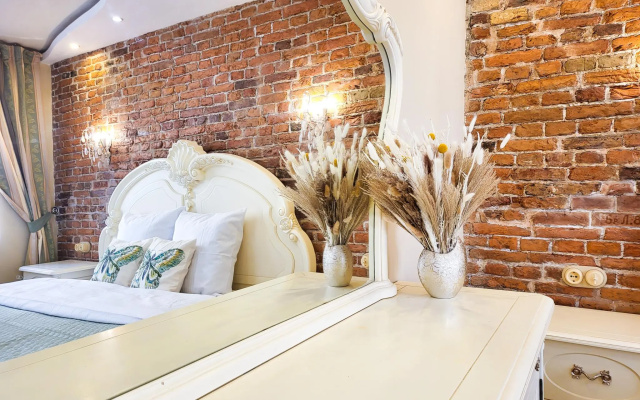 AELITA Apartments на Пестеля