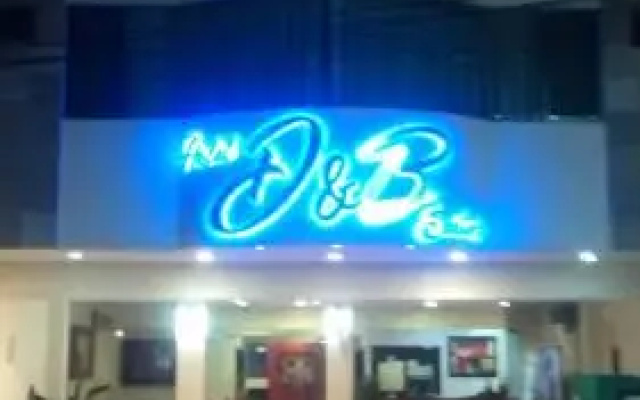 Hotel D&b Suites