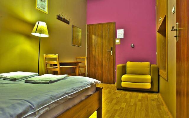 Nathans Villa Hostel Warsaw комната для гостей