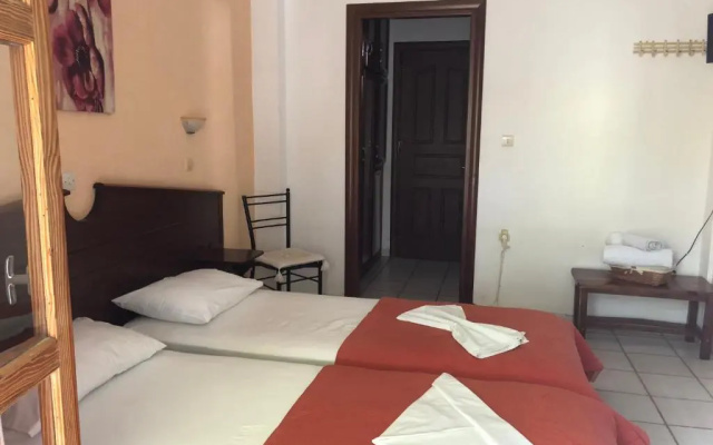 Patras Rooms