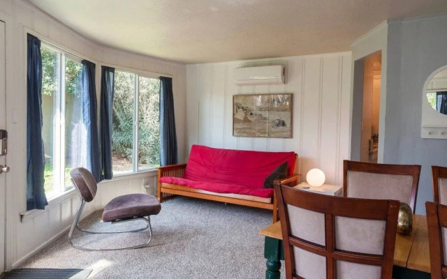Spotless Back House