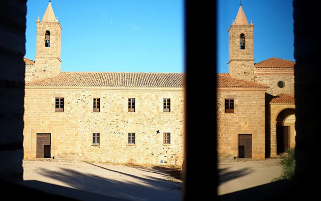 Apartamentos Monasterio El Olivar