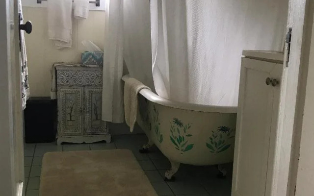 Maureens Bed and Breakfast