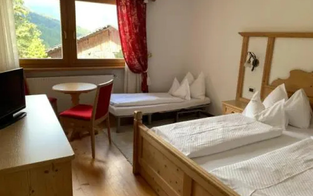 Villa Flora Mountain Lodges