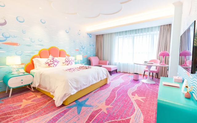 Shanghai Haichang Resort Hotel