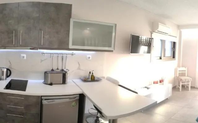 Irida Holiday Apartments