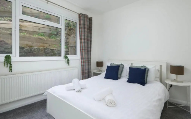 2BD Holiday Apartment in the Heart of Shaldon