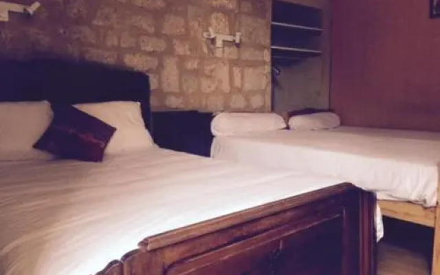 Le Nouvel Hotel