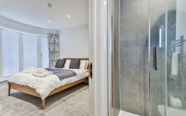 Apartment in the Heart of Filey, No Deposit